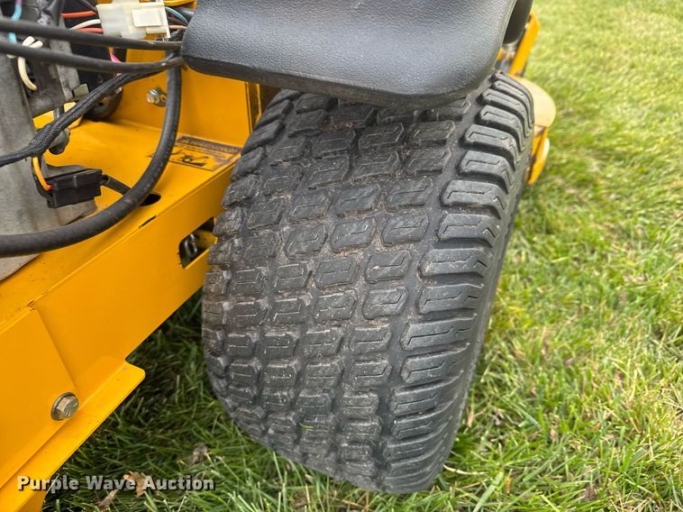 image for item LH9387 2004 Hustler FasTrak ZTR lawn mower
