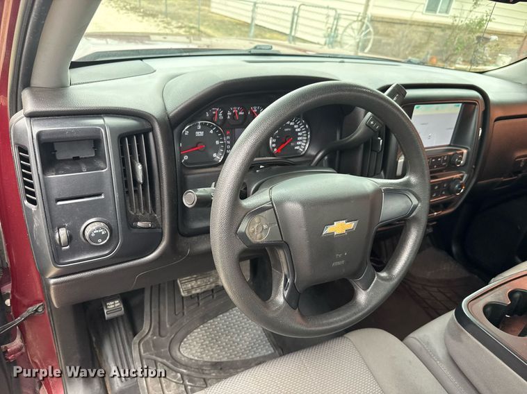 image for item LH9389 2014 Chevrolet Silverado 1500 pickup truck