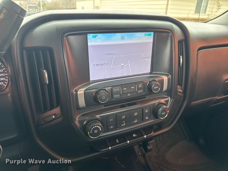 image for item LH9389 2014 Chevrolet Silverado 1500 pickup truck