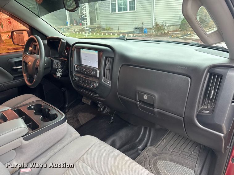 image for item LH9389 2014 Chevrolet Silverado 1500 pickup truck