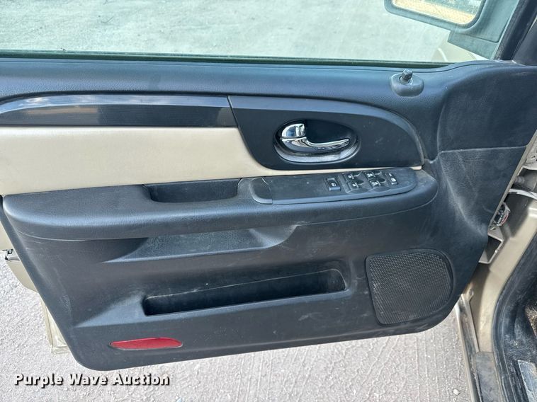 image for item LH9398 2006 GMC Envoy SUV