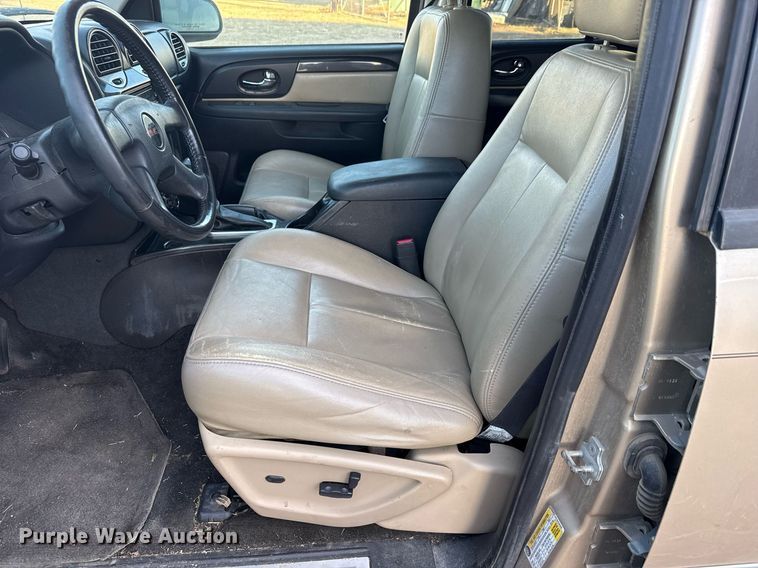 image for item LH9398 2006 GMC Envoy SUV