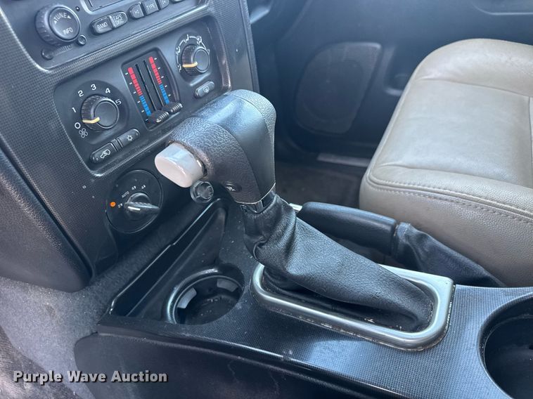 image for item LH9398 2006 GMC Envoy SUV