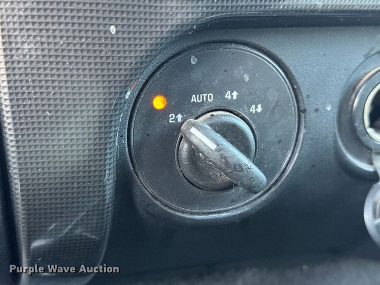 image for item LH9398 2006 GMC Envoy SUV