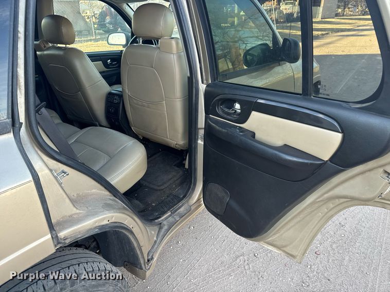 image for item LH9398 2006 GMC Envoy SUV