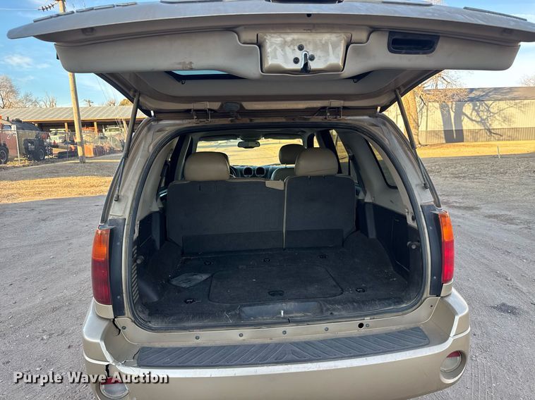 image for item LH9398 2006 GMC Envoy SUV