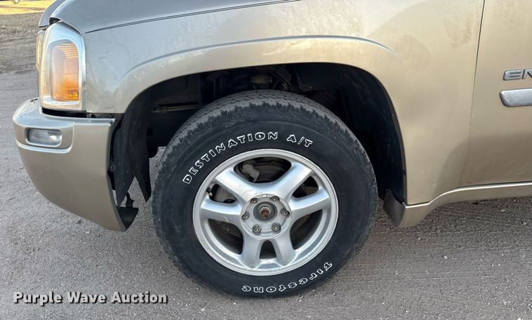 image for item LH9398 2006 GMC Envoy SUV