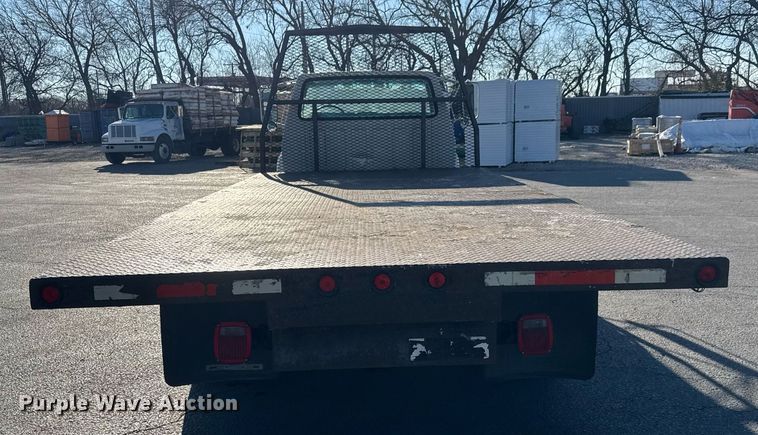 image for item LH9405 1998 Ford F800 flatbed truck