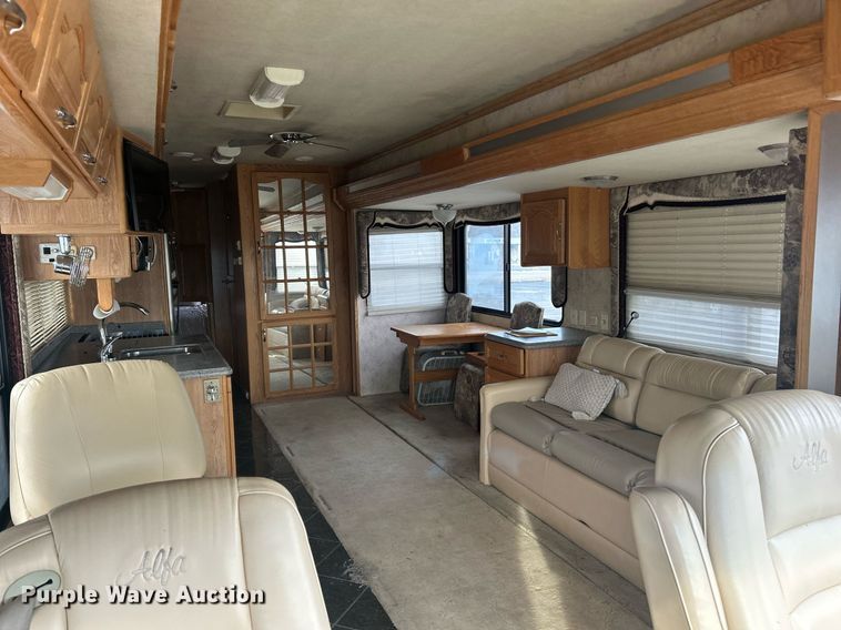 image for item NJ9671 2005 Alfa See Ya XC-R RV