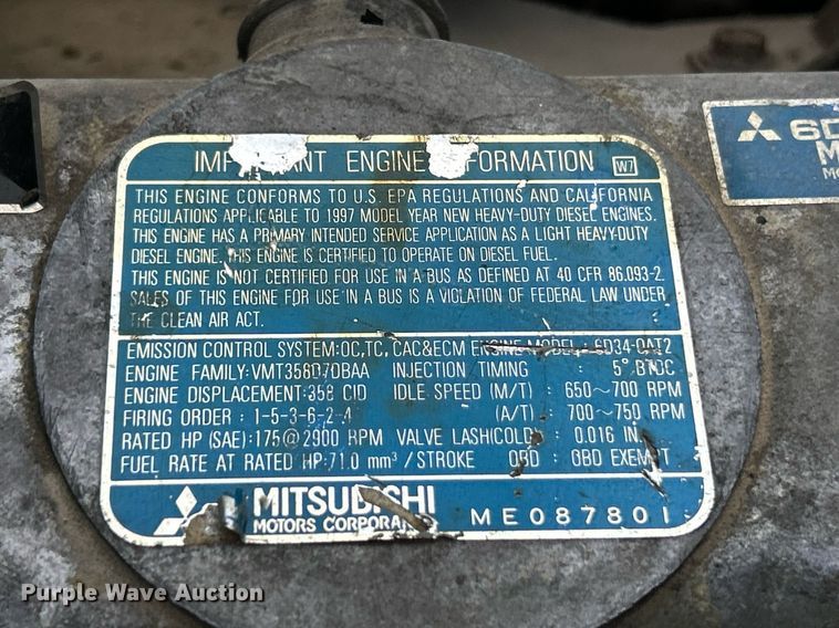 image for item NJ9725 1998 Mitsubishi FH211 flatbed truck