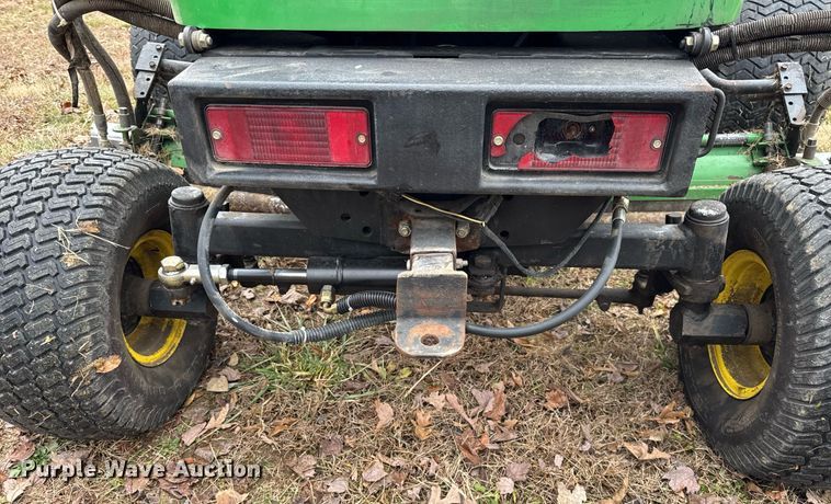 image for item OG9786 2000 John Deere  3235B reel mower