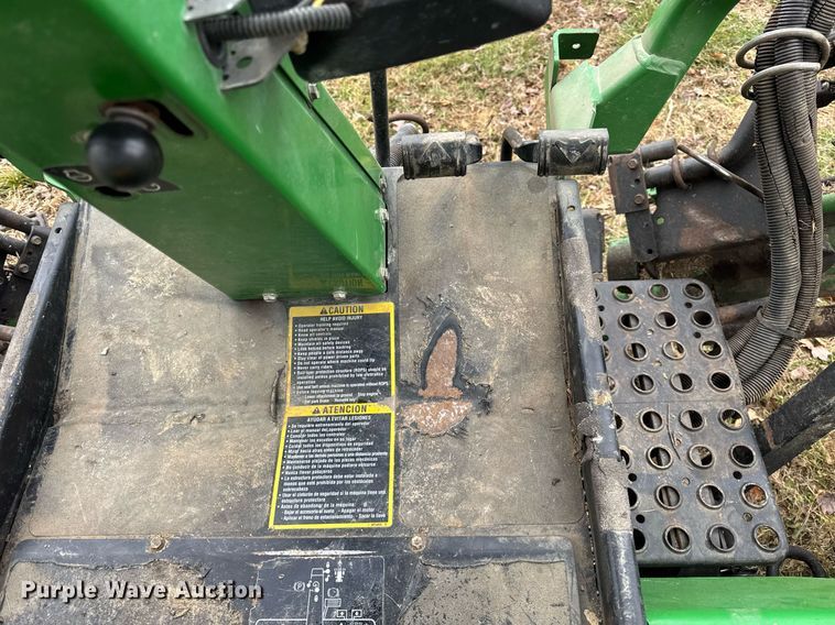 image for item OG9786 2000 John Deere  3235B reel mower