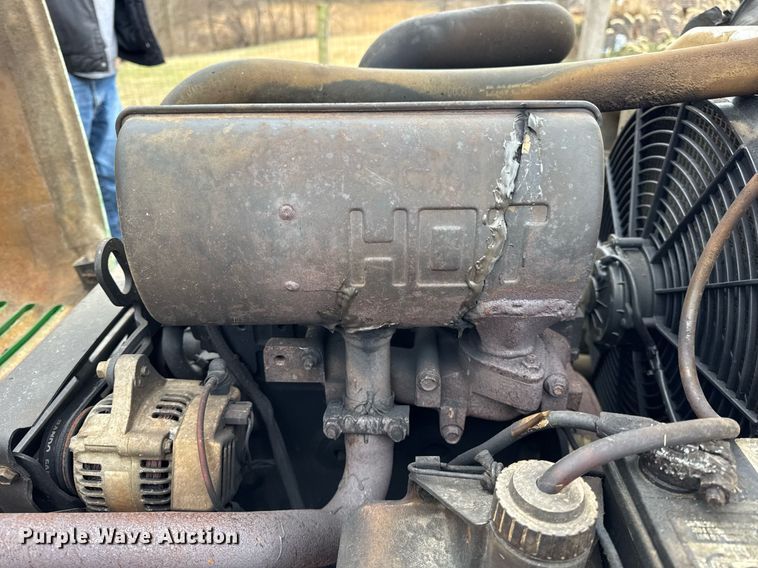 image for item OG9786 2000 John Deere  3235B reel mower