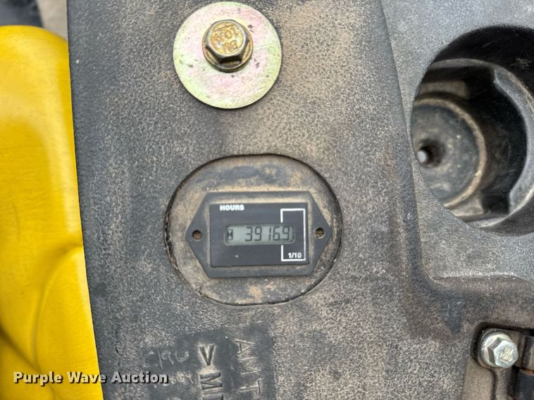 image for item OG9788 John Deere  3225C reel mower