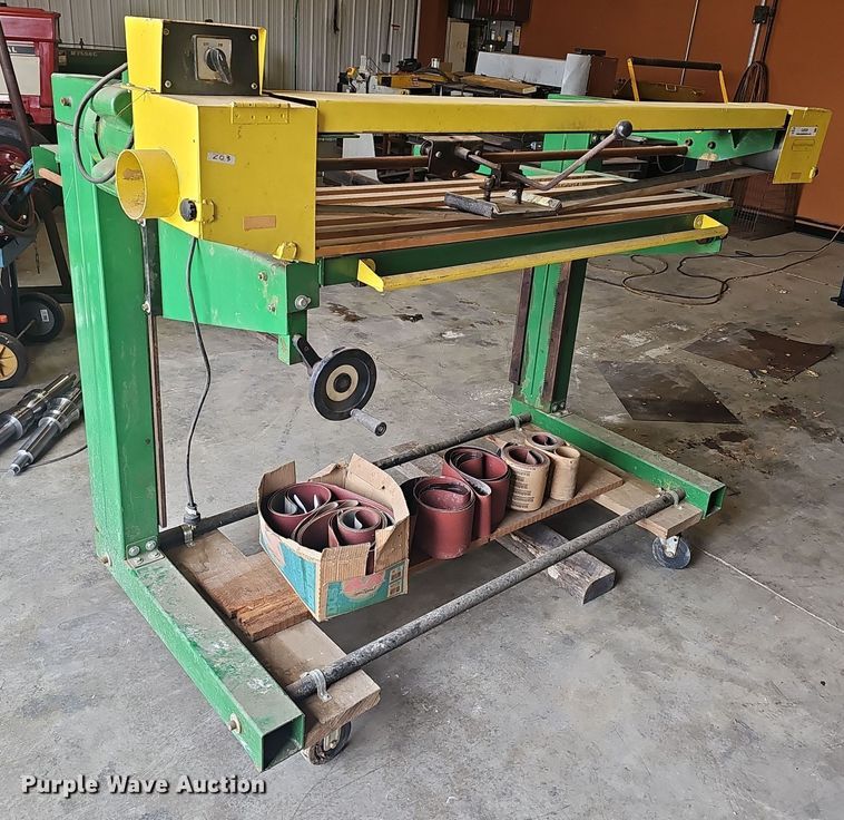 image for item OJ9330 Woodtek belt sander
