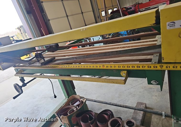 image for item OJ9330 Woodtek belt sander