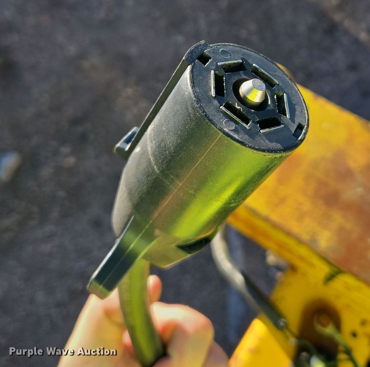 image for item YA0156 1994 Shop built pole trailer