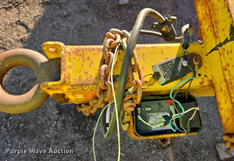 image for item YA0156 1994 Shop built pole trailer