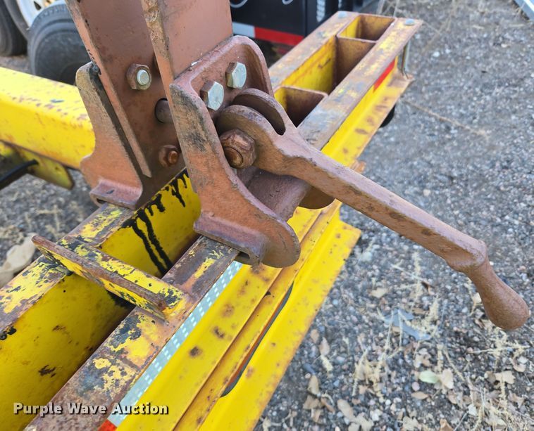 image for item YA0156 1994 Shop built pole trailer