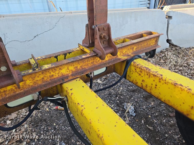 image for item YA0156 1994 Shop built pole trailer