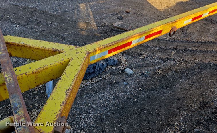 image for item YA0156 1994 Shop built pole trailer