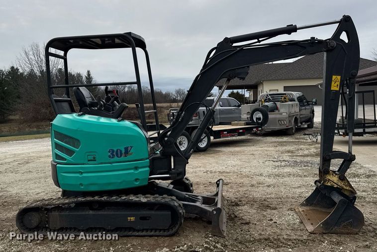 image for item DH9571 IHI Construction Machinery Limited 30V4 mini excavator