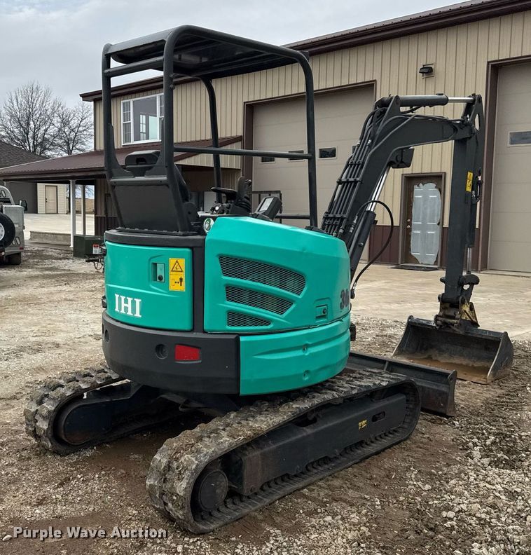 image for item DH9571 IHI Construction Machinery Limited 30V4 mini excavator