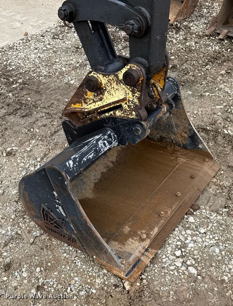 image for item DH9571 IHI Construction Machinery Limited 30V4 mini excavator