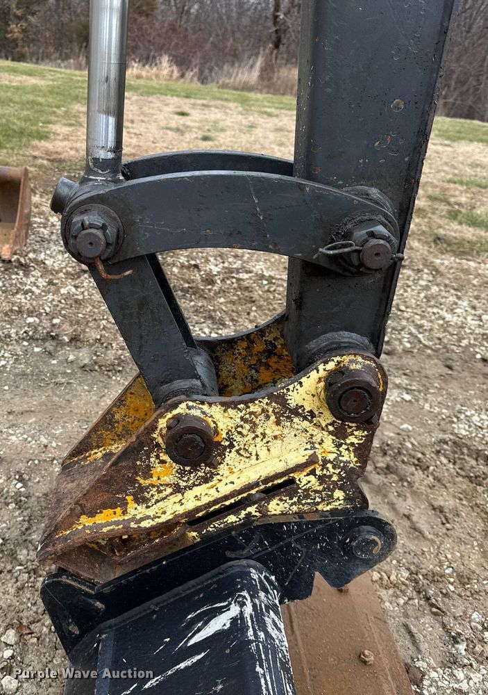 image for item DH9571 IHI Construction Machinery Limited 30V4 mini excavator