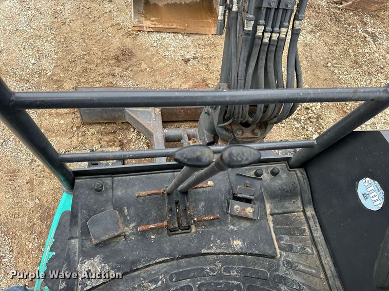 image for item DH9571 IHI Construction Machinery Limited 30V4 mini excavator