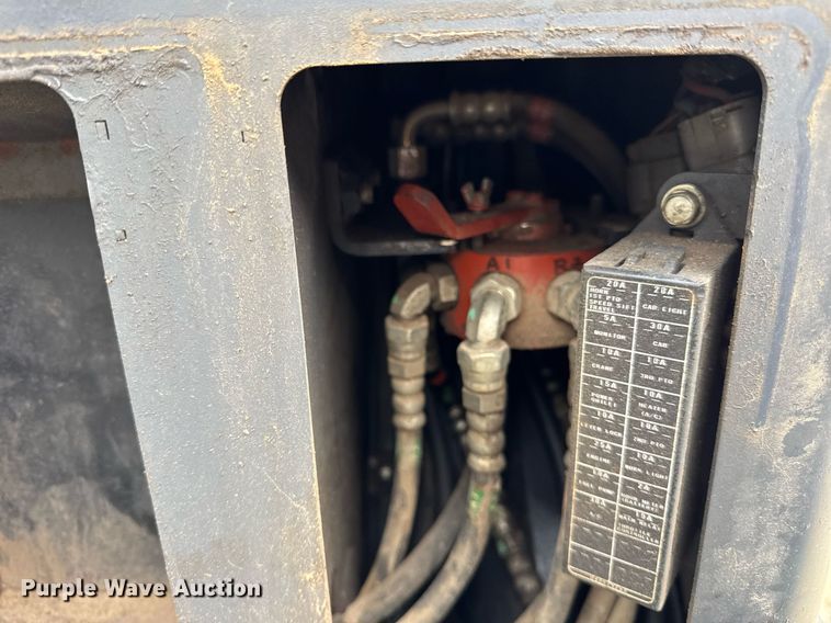 image for item DH9571 IHI Construction Machinery Limited 30V4 mini excavator