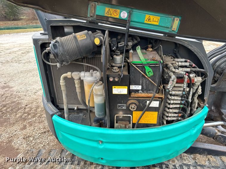 image for item DH9571 IHI Construction Machinery Limited 30V4 mini excavator