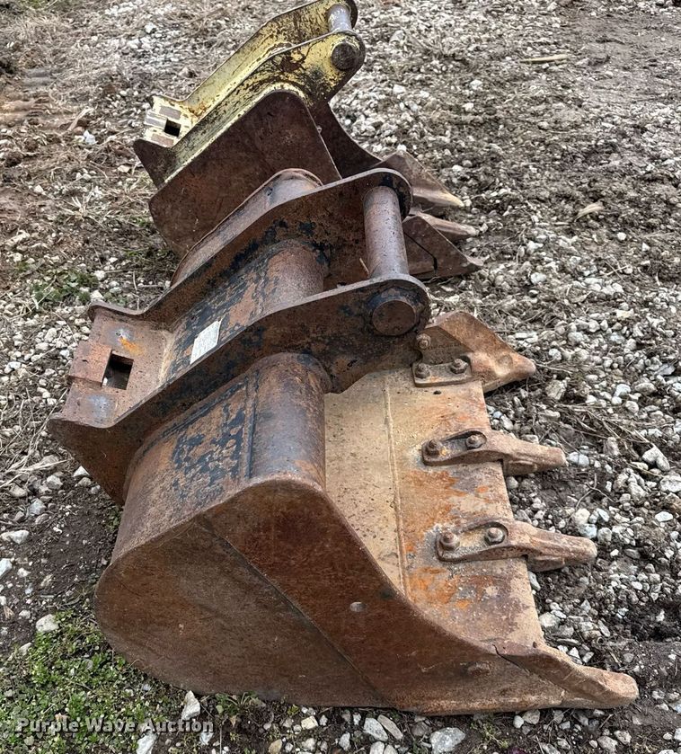 image for item DH9571 IHI Construction Machinery Limited 30V4 mini excavator