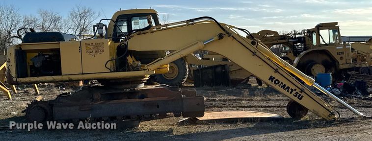 image for item DJ9739 2002 Komatsu PC200LC-6LE excavator
