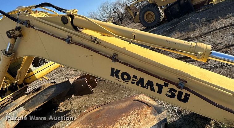 image for item DJ9739 2002 Komatsu PC200LC-6LE excavator