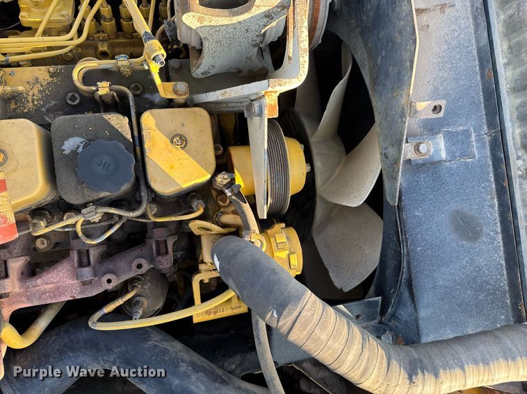 image for item DJ9739 2002 Komatsu PC200LC-6LE excavator