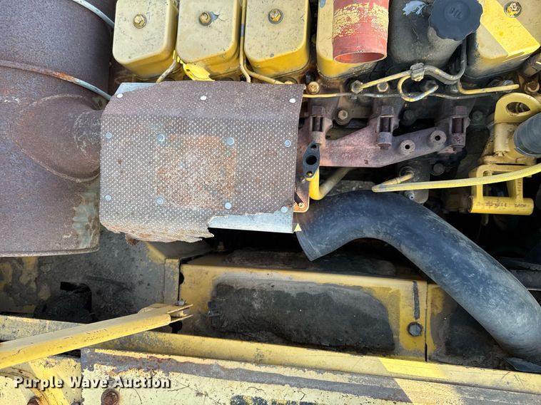 image for item DJ9739 2002 Komatsu PC200LC-6LE excavator