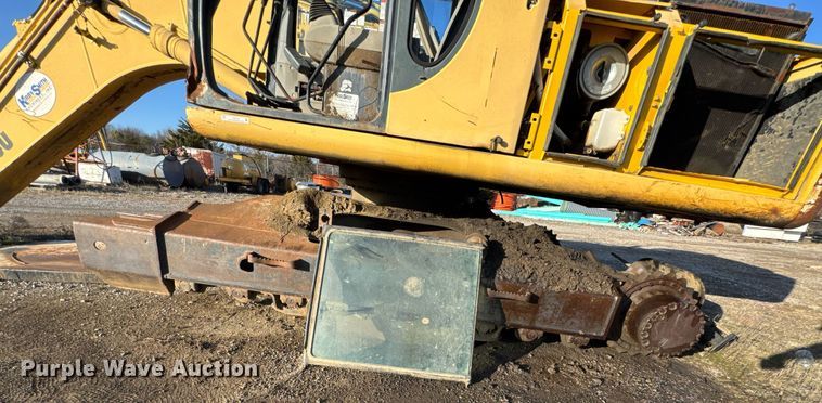 image for item DJ9739 2002 Komatsu PC200LC-6LE excavator