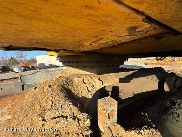 image for item DJ9739 2002 Komatsu PC200LC-6LE excavator