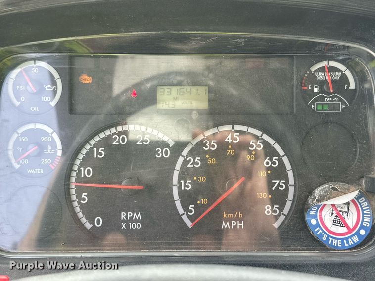 image for item DP6065 2013 Freightliner FL112 flatbed truck