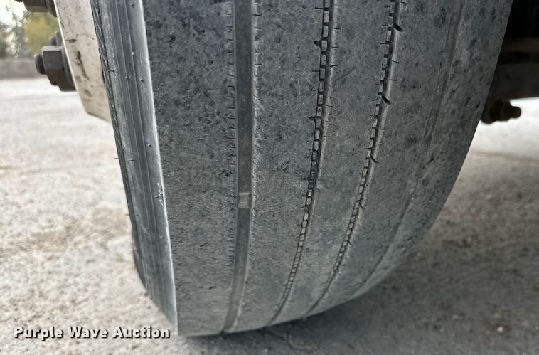 image for item DP6065 2013 Freightliner FL112 flatbed truck