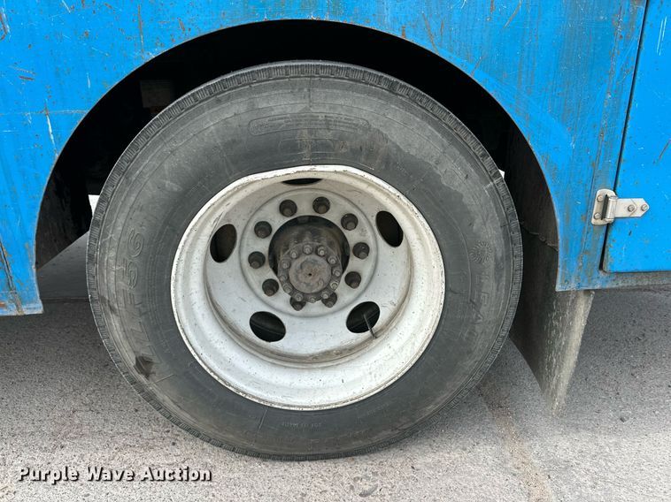 image for item DP6065 2013 Freightliner FL112 flatbed truck