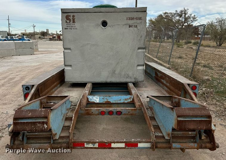 image for item DP6070 2001 Belshe T-18 equipment trailer