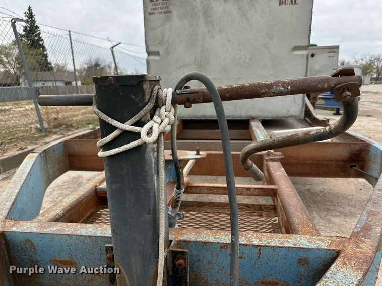 image for item DP6070 2001 Belshe T-18 equipment trailer