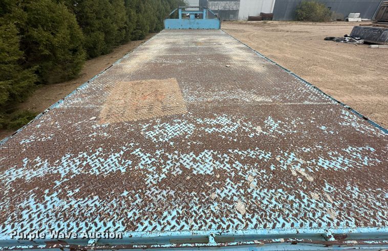 image for item DP6071 1993 Shop built flatbed trailer