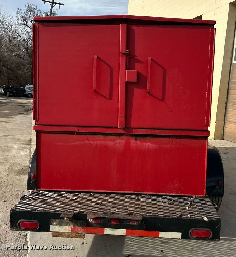 image for item DQ6547 1999 Holden fuel trailer