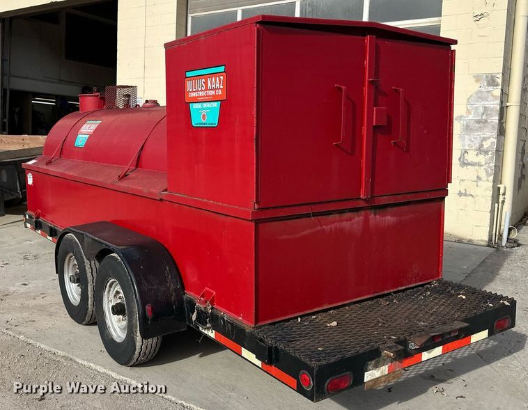 image for item DQ6547 1999 Holden fuel trailer