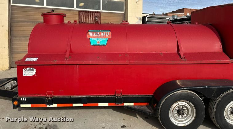 image for item DQ6547 1999 Holden fuel trailer