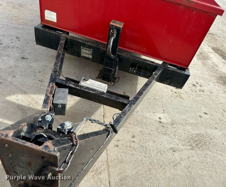 image for item DQ6547 1999 Holden fuel trailer