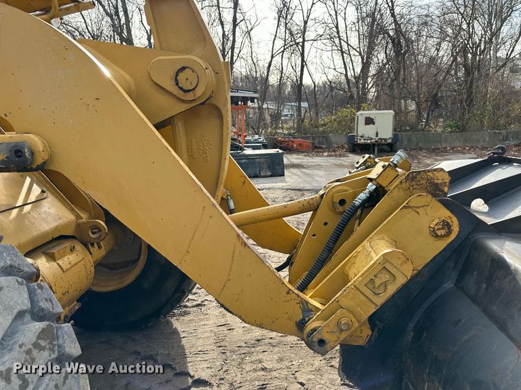image for item DQ6549 1996 Caterpillar 928F wheel loader